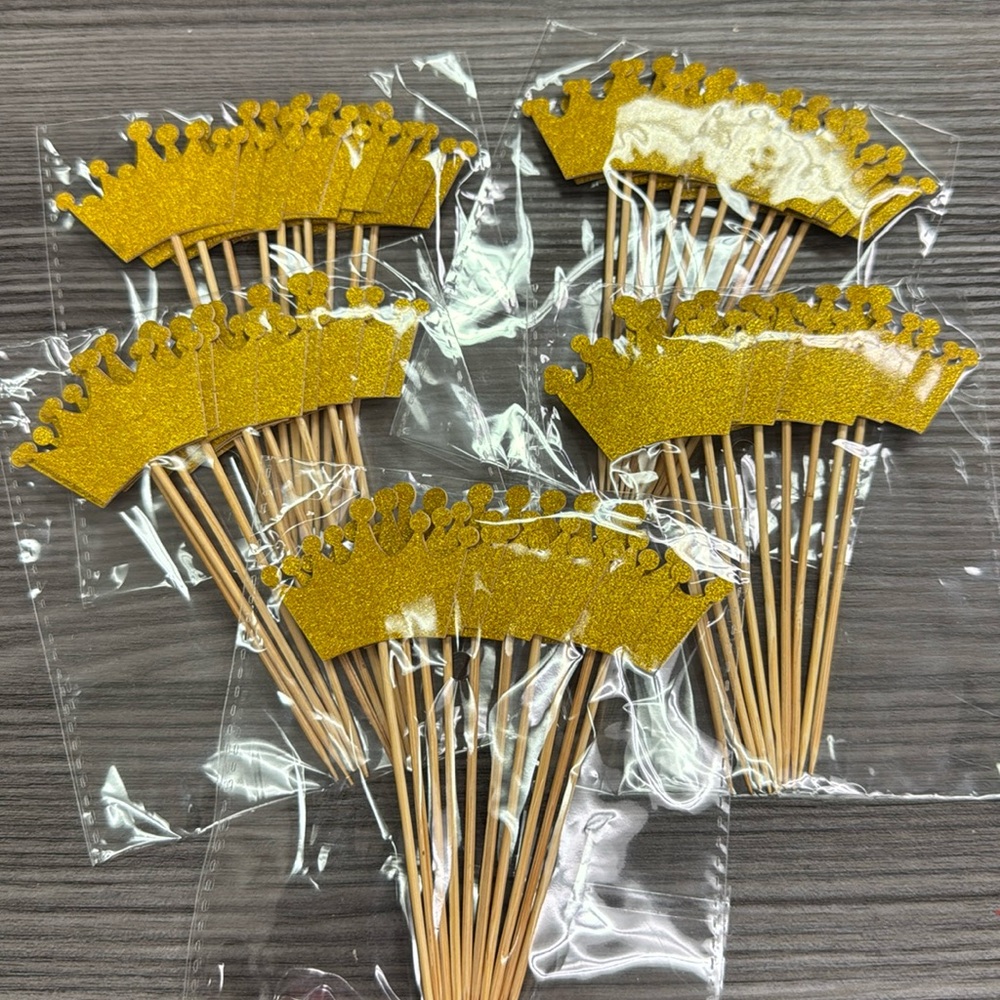 5 packs of glitter gold cupcakes toppers crown design all new